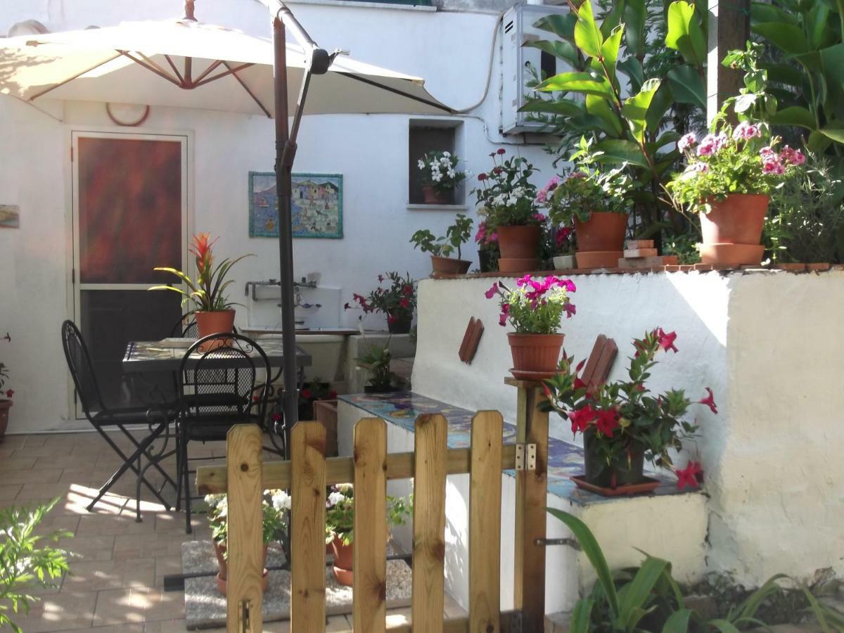 Le Mimose Villa Vietri Exteriör bild